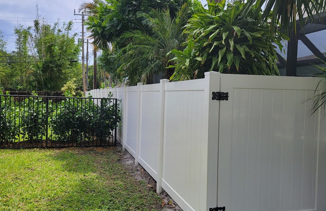 When is the Best Time to Install a Fence in Palm Beach County, Fl