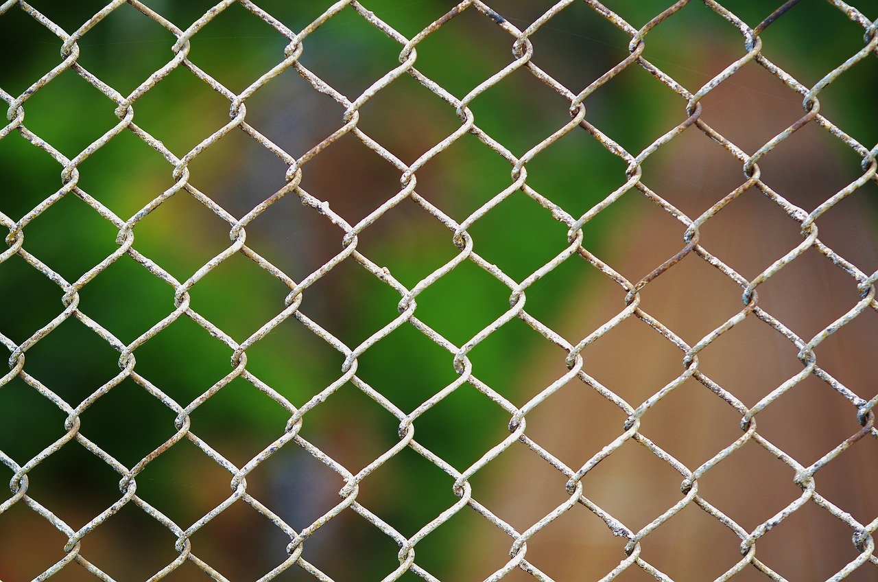 Common Chain Link Fence Repairs