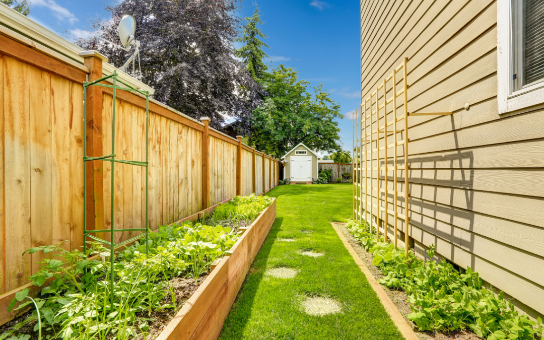 Garden Fence Ideas To Elevate Your Backyard Space