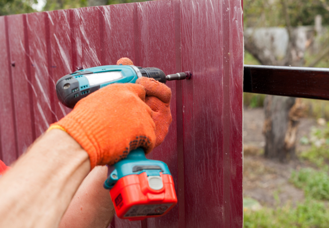 fence installation (3) Guide To Planning A Fence Installation This Fall In Florida